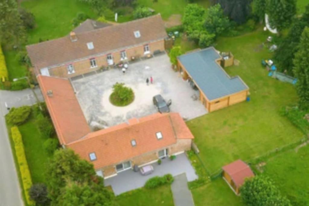 Le Domaine Des Saules Villa Richebourg  Eksteriør billede